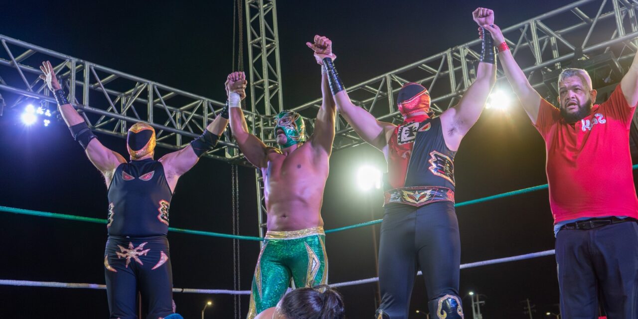 Celebran a los niños con función de lucha libre