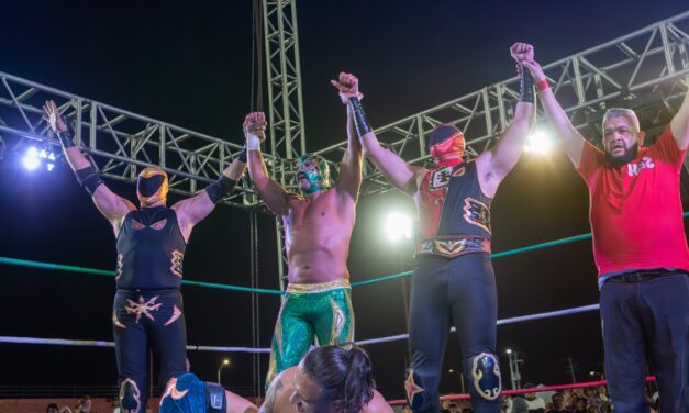 Celebran a los niños con función de lucha libre
