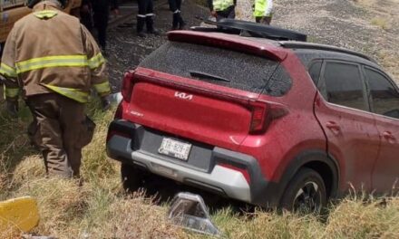 Choque con tren deja una persona lesionada en el Eje Vial Juan Gabriel