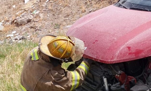 Choque con tren deja una persona lesionada en el Eje Vial Juan Gabriel