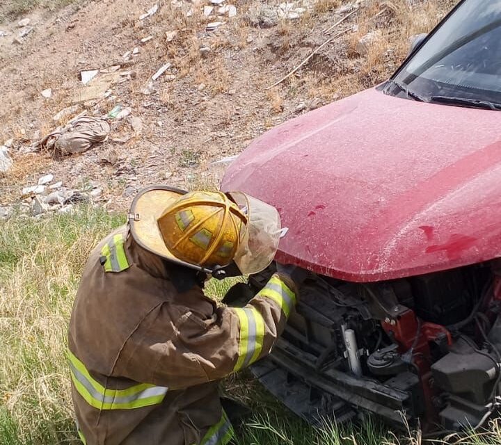 Choque con tren deja una persona lesionada en el Eje Vial Juan Gabriel