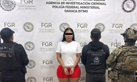 Escándalo en Oaxaca: acusan a maestra de amenazar a padres con reprobar a sus hijos; hablan de más de 35 víctimas