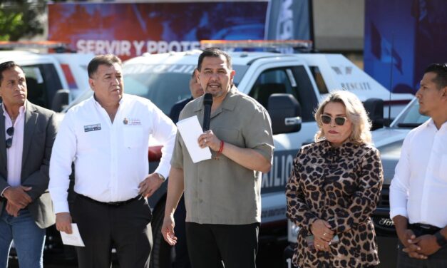 Entrega Presidente Municipal 15 unidades nuevas de Auxilio vial