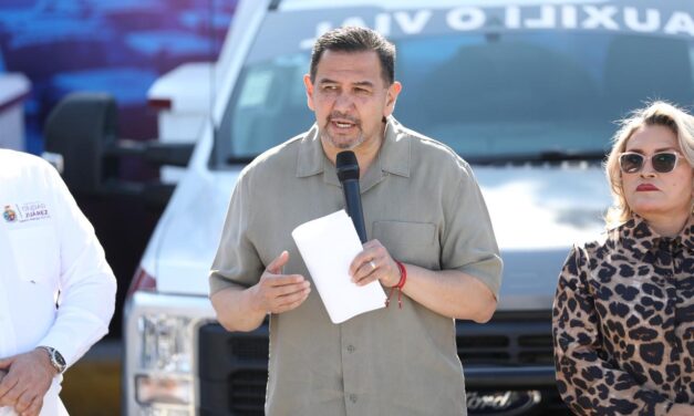 Entrega Presidente Municipal 15 unidades nuevas de Auxilio vial