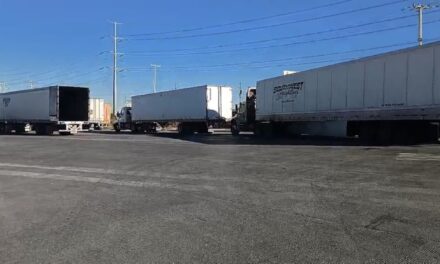 Sector empresarial de Ciudad Juárez advierte impacto económico por posibles bloqueos en cruces fronterizos