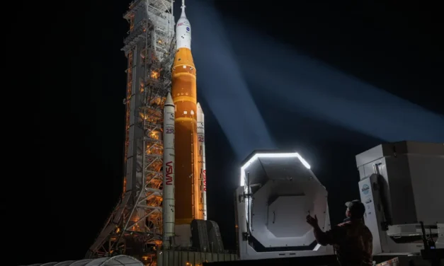 Artemis II despega y marca el regreso de la humanidad a la Luna tras más de 50 años