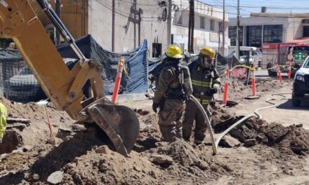 Controlan fuga de gas en zona centro; evacúan oficinas y Torre Centinela