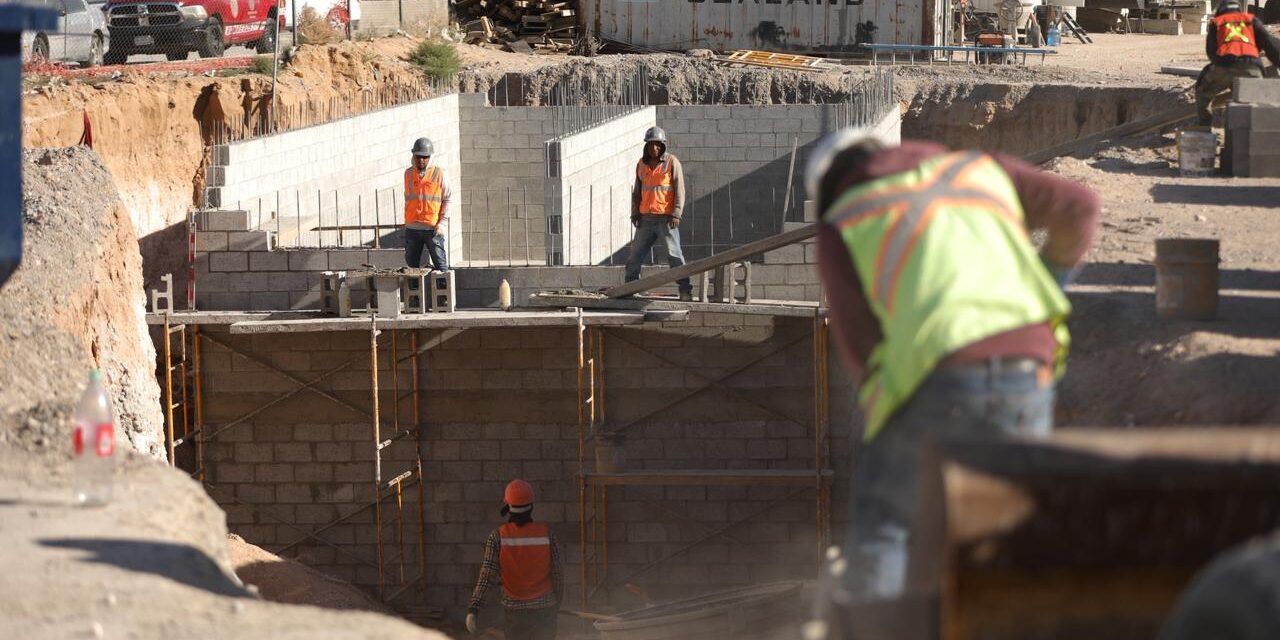 Visita el Presidente Pérez Cuéllar obra del Parque de Policías Club Guardianes Juárez