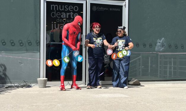 Caravana por el Autismo reúne a cientos en Ciudad Juárez; destacan participación de asociaciones y ambiente familiar