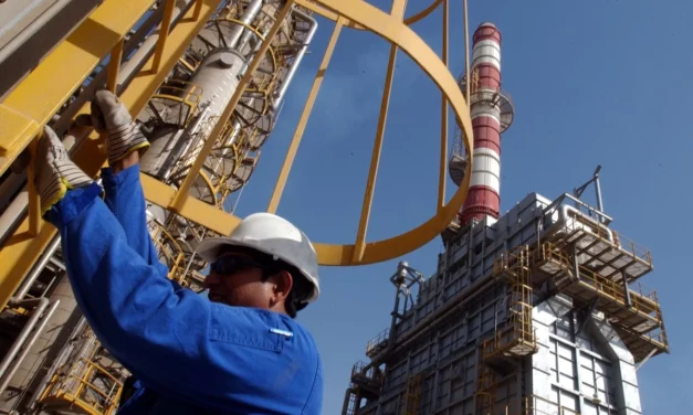 Emiratos Árabes Unidos anuncia su salida de la OPEP; golpe al cártel petrolero