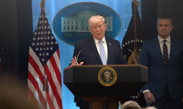 Trump anuncia tregua temporal con Irán y pausa ofensiva militar