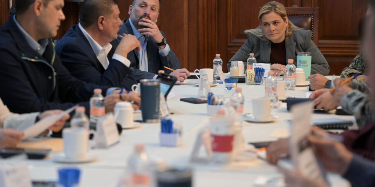 Maru Campos encabeza sesión de la Mesa de Seguridad en Palacio de Gobierno