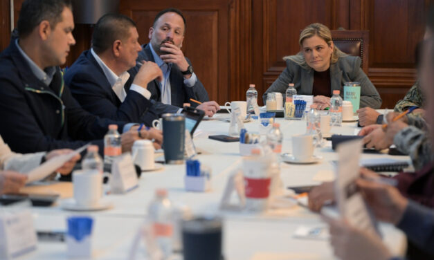 Maru Campos encabeza sesión de la Mesa de Seguridad en Palacio de Gobierno