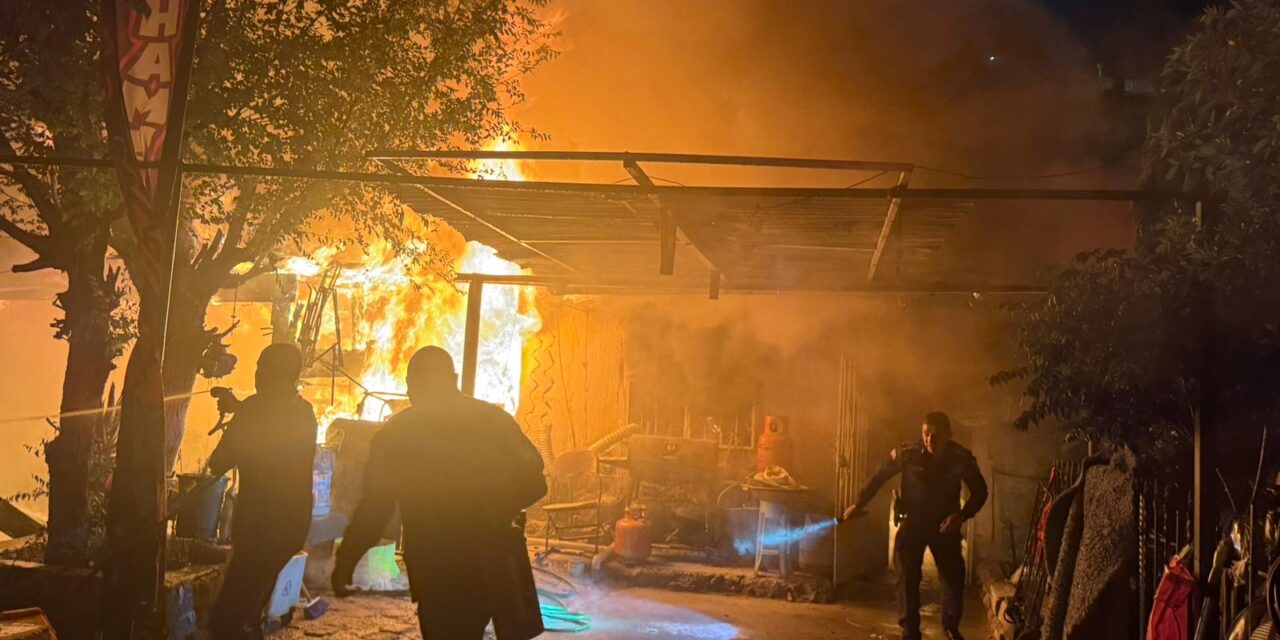 Tragedia en la madrugada: muere menor de 14 años en incendio de vivienda en Ciudad Juárez
