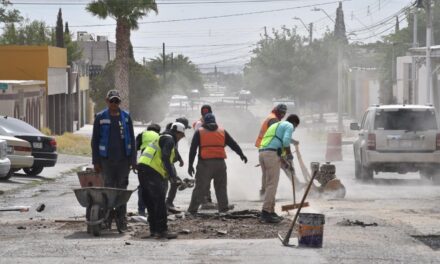 Tapó municipio 2,380 baches durante el mes de abril