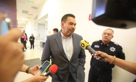Cruz Pérez Cuéllar esperará reglas de Morena para definir solicitud de licencia