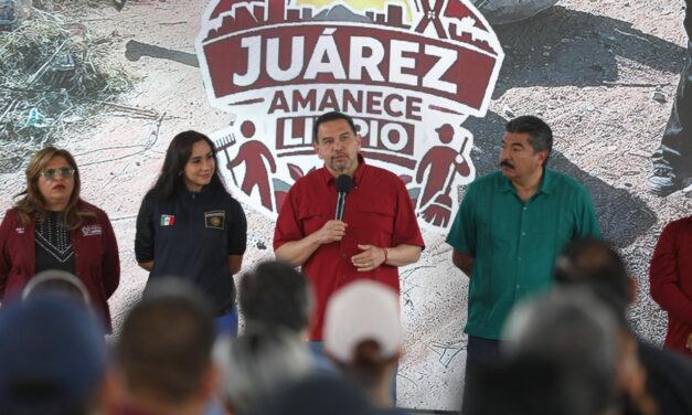 Encabeza Presidente Pérez Cuéllar la cuarta jornada de Juárez Amanece Limpio