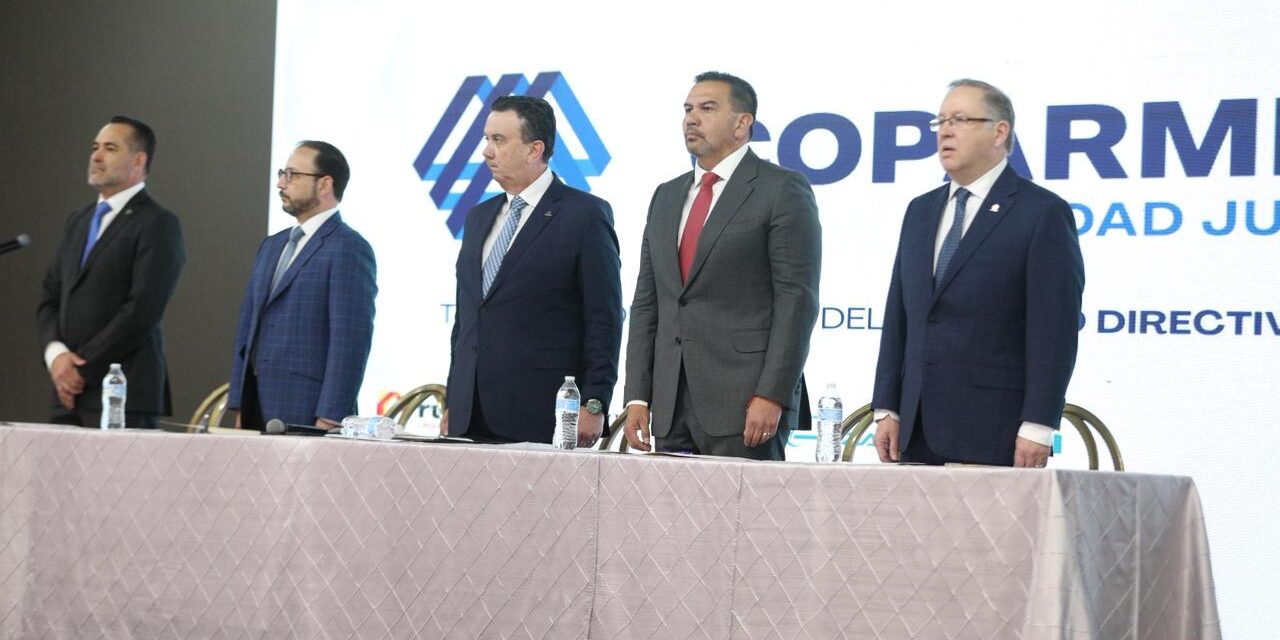 Participa alcalde en toma de protesta a Consejo Directivo Coparmex Juárez 2026-2028