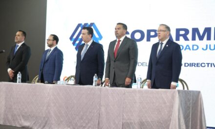 Participa alcalde en toma de protesta a Consejo Directivo Coparmex Juárez 2026-2028