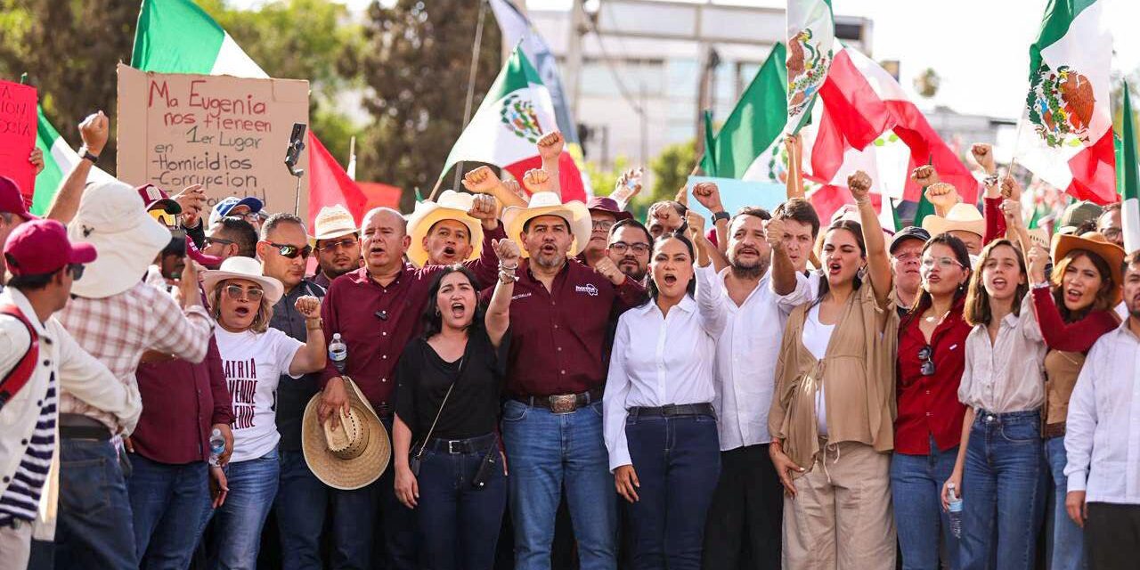 Ariadna Montiel respalda juicio político contra Maru Campos durante cierre de marcha en Chihuahua