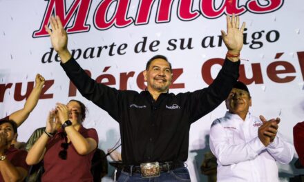 Pérez Cuéllar acusa presión de ayuntamientos panistas durante eventos políticos