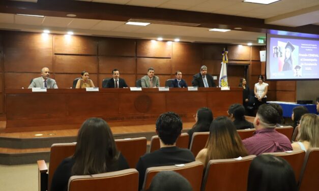 “90 reconocidos por la excelencia”: celebra UACJ logro nacional de sus estudiantes