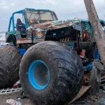 Monster truck arrolla a decenas de personas en espectáculo; hay muertos y más de 30 heridos