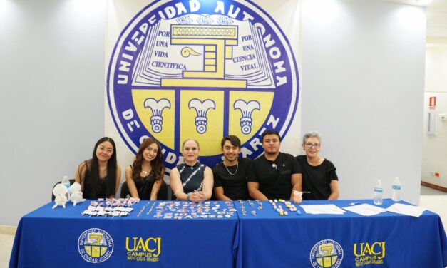 Celebran estudiantes de Enfermería de la UACJ en Nuevo Casas Grandes el Día Internacional de la Enfermería