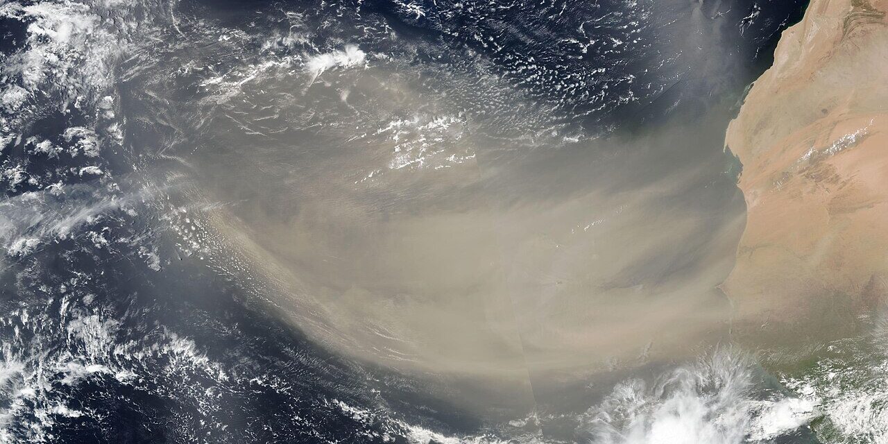 🚨 Polvo del Sahara podría impactar al norte de México con calor extremo y mala calidad del aire