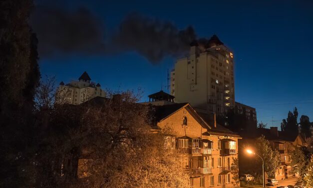 Rusia pone fin a la tregua de tres días con nuevos bombardeos sobre Ucrania
