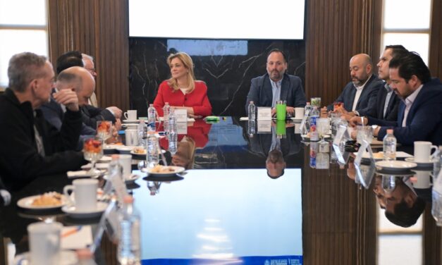Maru Campos se reúne con líderes de la iniciativa privada