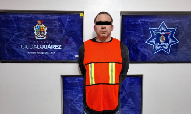 Detiene SSPM a presunto responsable de doble homicidio en plaza comercial; aseguran arma y vehículos