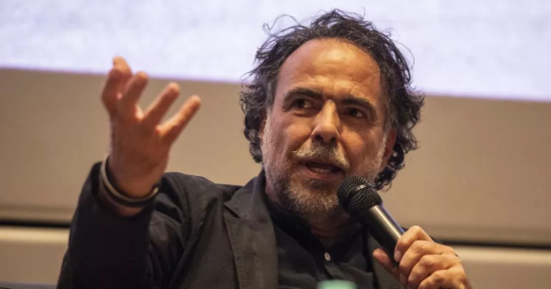 Alejandro G. Iñárritu revive la historia de ‘Amores Perros’ a 25 años de su estreno