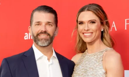 Donald Trump Jr. y Bettina Anderson se casan en una íntima ceremonia en las Bahamas
