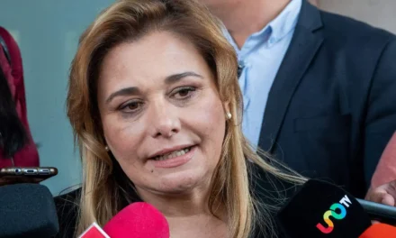 Cámara de Diputados recibe solicitud de juicio político contra Maru Campos