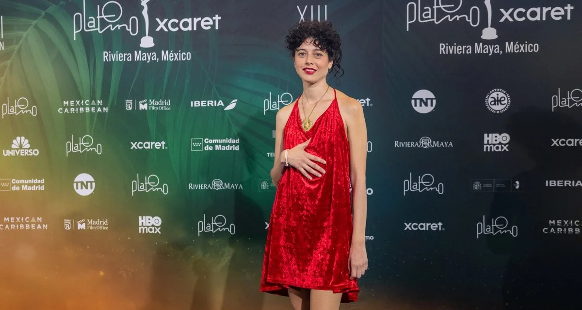 Camila Plaate critica a “vendepatrias” de Argentina durante los Premios Platino