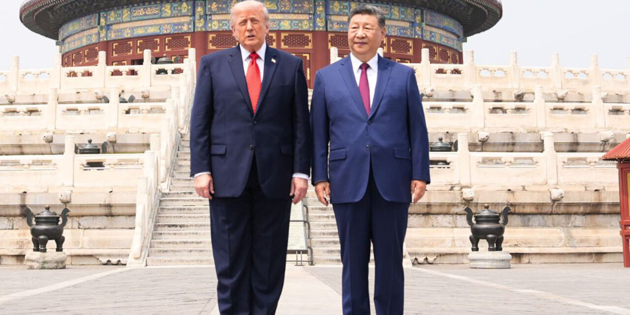 Trump y Xi Jinping buscan fortalecer cooperación económica y reducir tensiones globales en histórica cumbre en Beijing
