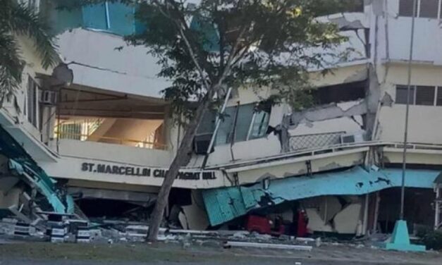 Sismo de magnitud 7.8 en Filipinas deja daños y activa alerta de tsunami