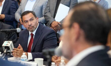 CRUZ VA AL CONGRESO, EXHIBE ADEUDO HEREDADO Y ACUSA “BERRENCHE” DEL PAN