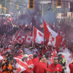Toronto se pinta de rojo: miles de aficionados toman las calles rumbo al Mundial