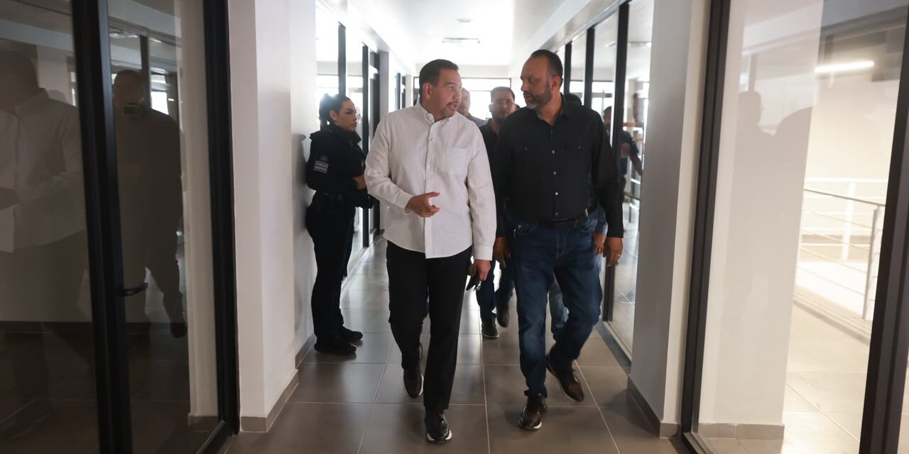 Cruz Pérez Cuéllar deja estafeta de la Mesa de Seguridad a Héctor Ortiz previo a solicitar licencia