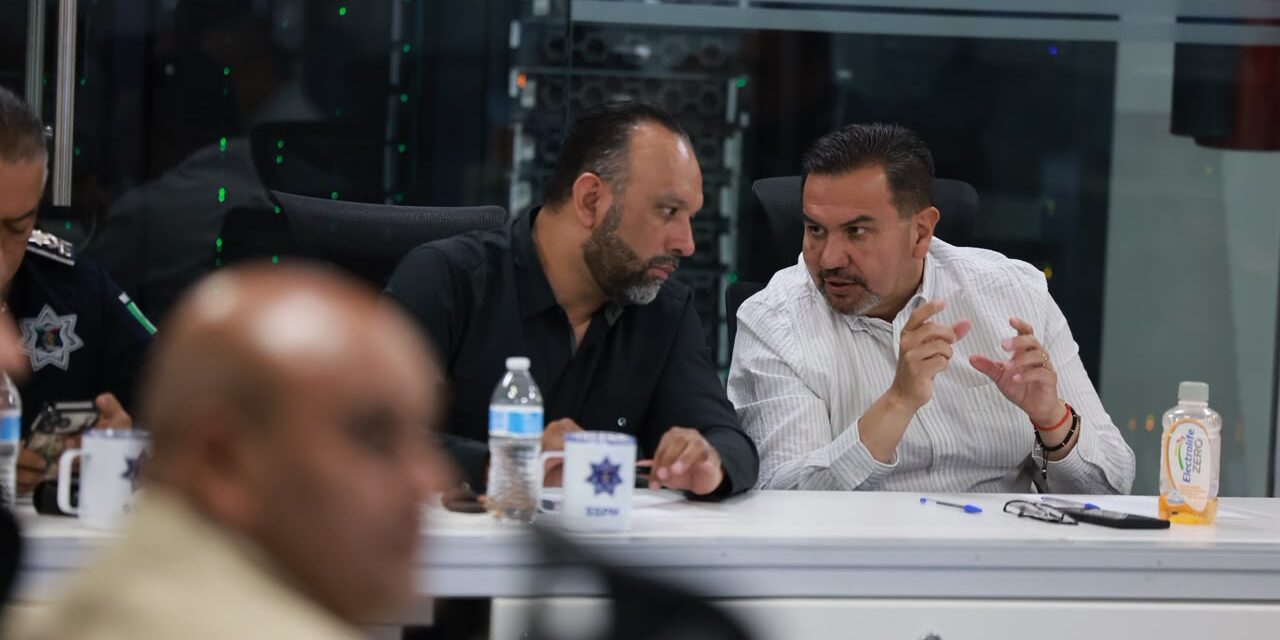 Cruz Pérez Cuéllar deja estafeta de la Mesa de Seguridad a Héctor Ortiz previo a solicitar licencia