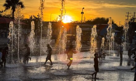 Anuncia Parque Central horario extendido en las Fuentes Danzarinas por temporada vacacional