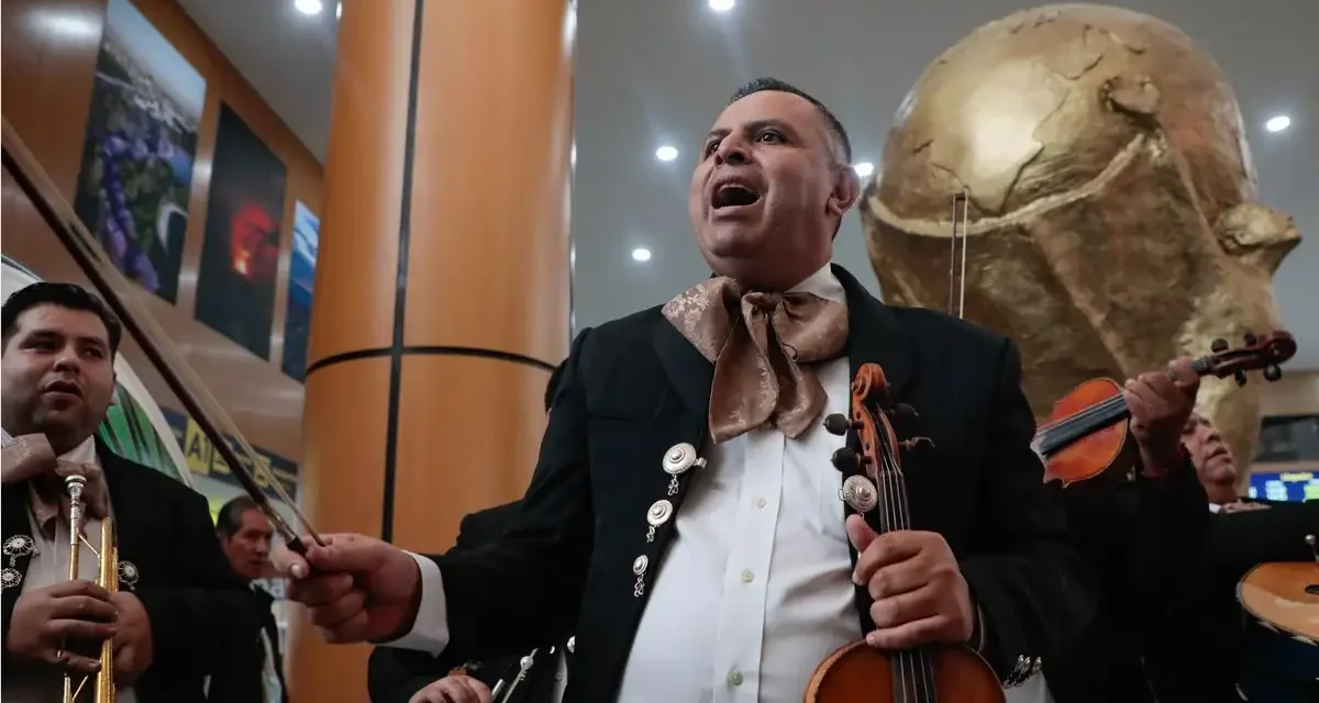 AICM vive la fiesta del Mundial ante la llegada masiva de turistas