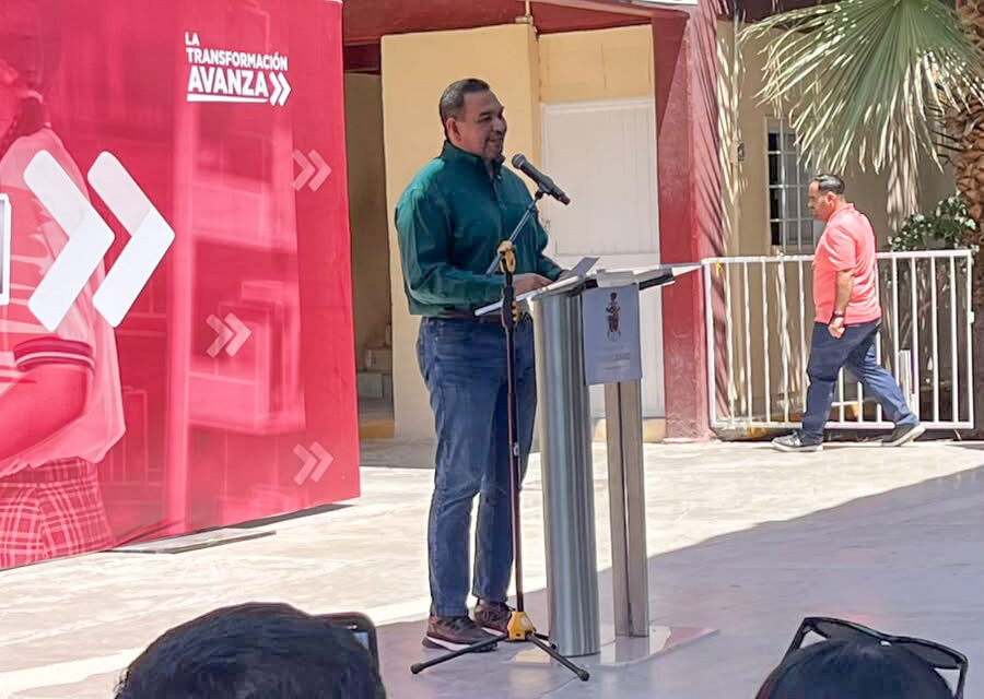 Cruz destaca inversión histórica en educación antes de solicitar licencia