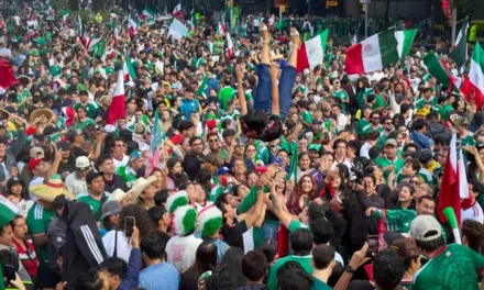 Multitudes celebran el inicio del Mundial: más de 500 mil aficionados se reúnen en el Azteca, Fan Fest y fiestas futboleras