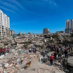 Víctimas mortales del terremoto ascienden a mil 450; continúa la búsqueda de sobrevivientes