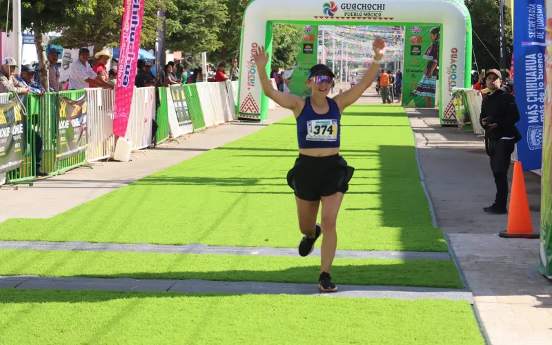 Cierra el Ultra Maratón de los Cañones con triunfos de corredores rarámuri