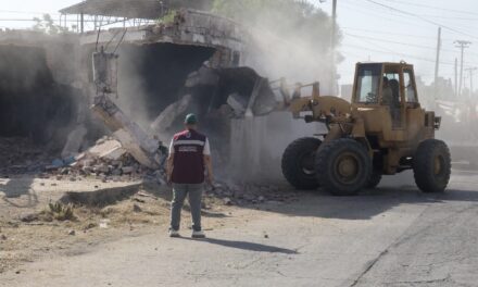Interviene Municipio finca abandonada en El Barreal; advierten sanciones a propietarios omisos