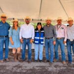 Productores de Casas Grandes reciben 29 toneladas de maíz rolado para fortalecer la actividad ganadera